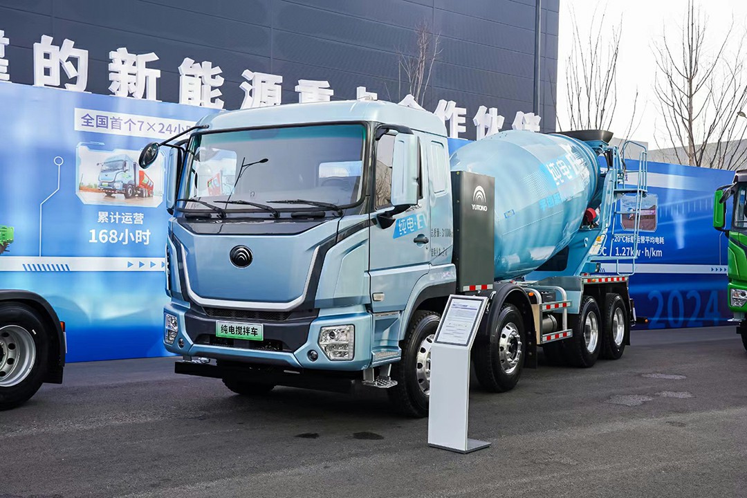 實(shí)力見(jiàn)證 | 多款新品首發(fā)，宇通重卡春季新品發(fā)布會(huì)隆重舉行