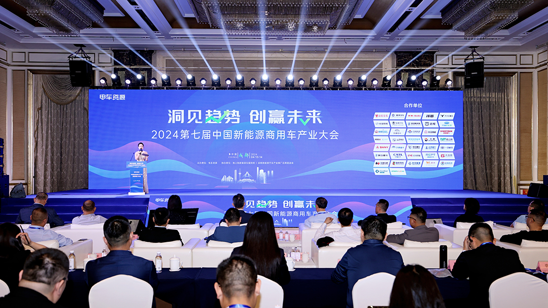 實(shí)力見(jiàn)證 | 宇通重卡現(xiàn)身蓉城，三獎(jiǎng)加冕實(shí)力引領(lǐng)