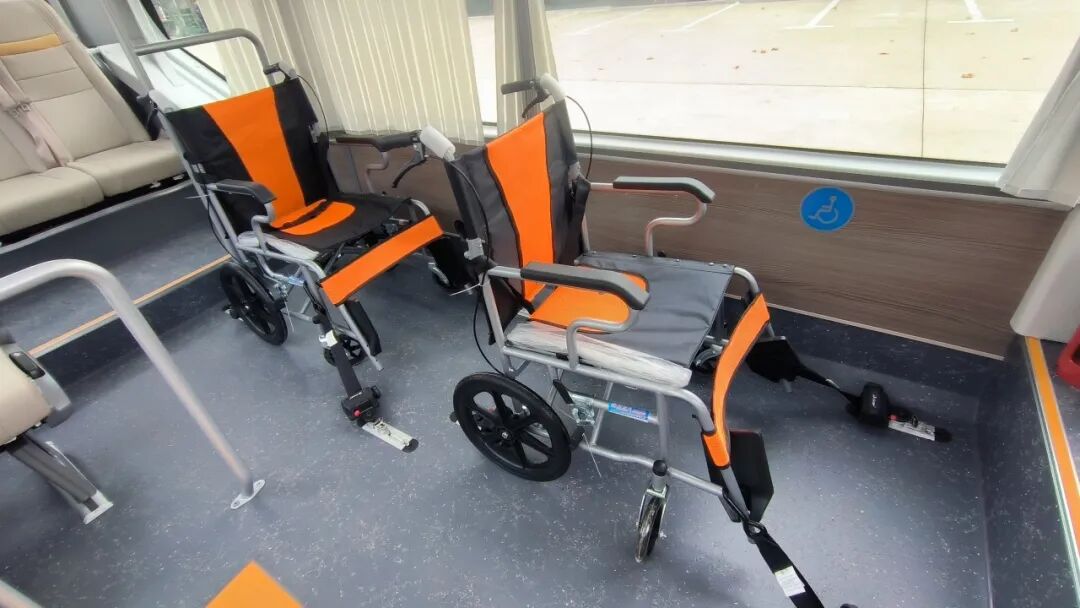 暖心上線！宇通景區(qū)福祉車助力景區(qū)無障礙升級建設(shè)